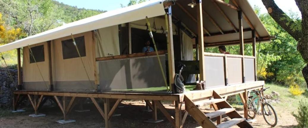 Campasun Camping De L'Aigle Aiguines Luaran gambar