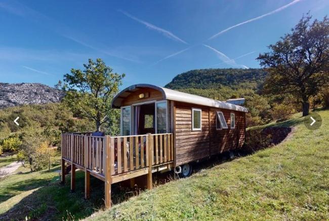 Campasun Camping De L'Aigle Aiguines Luaran gambar