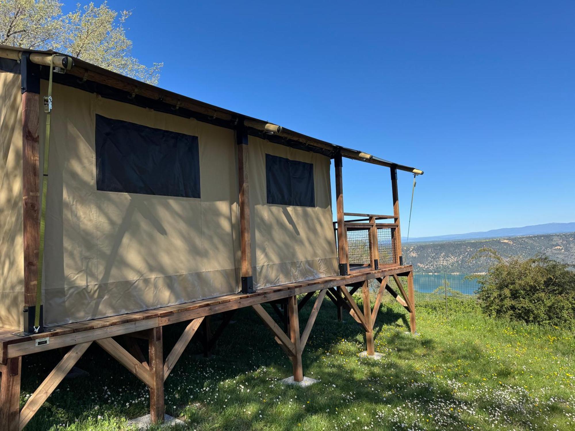 Campasun Camping De L'Aigle Aiguines Luaran gambar