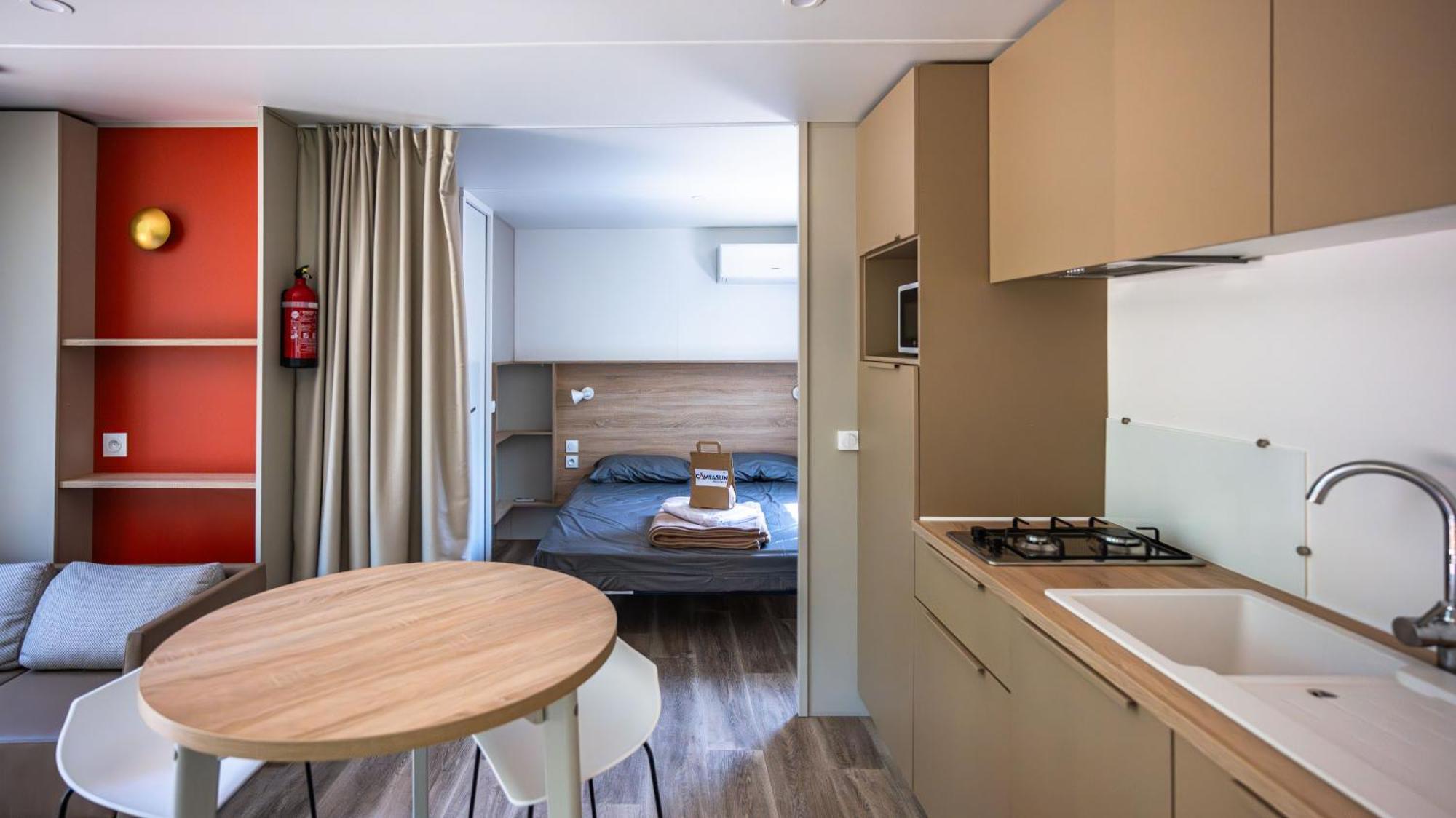 Campasun Camping De L'Aigle Aiguines Luaran gambar